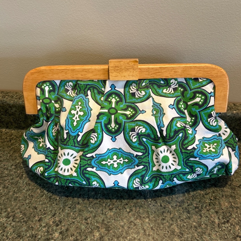 Summer Clutch